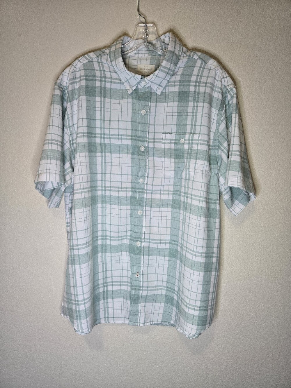 Weatherproof Vintage Men's Performance Plaid Short-Sleeve Button-Down Shirt